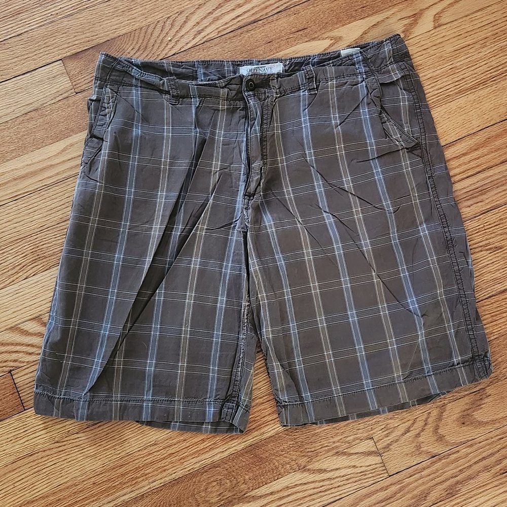 .Old Navy Plaid Shorts - Flat Front